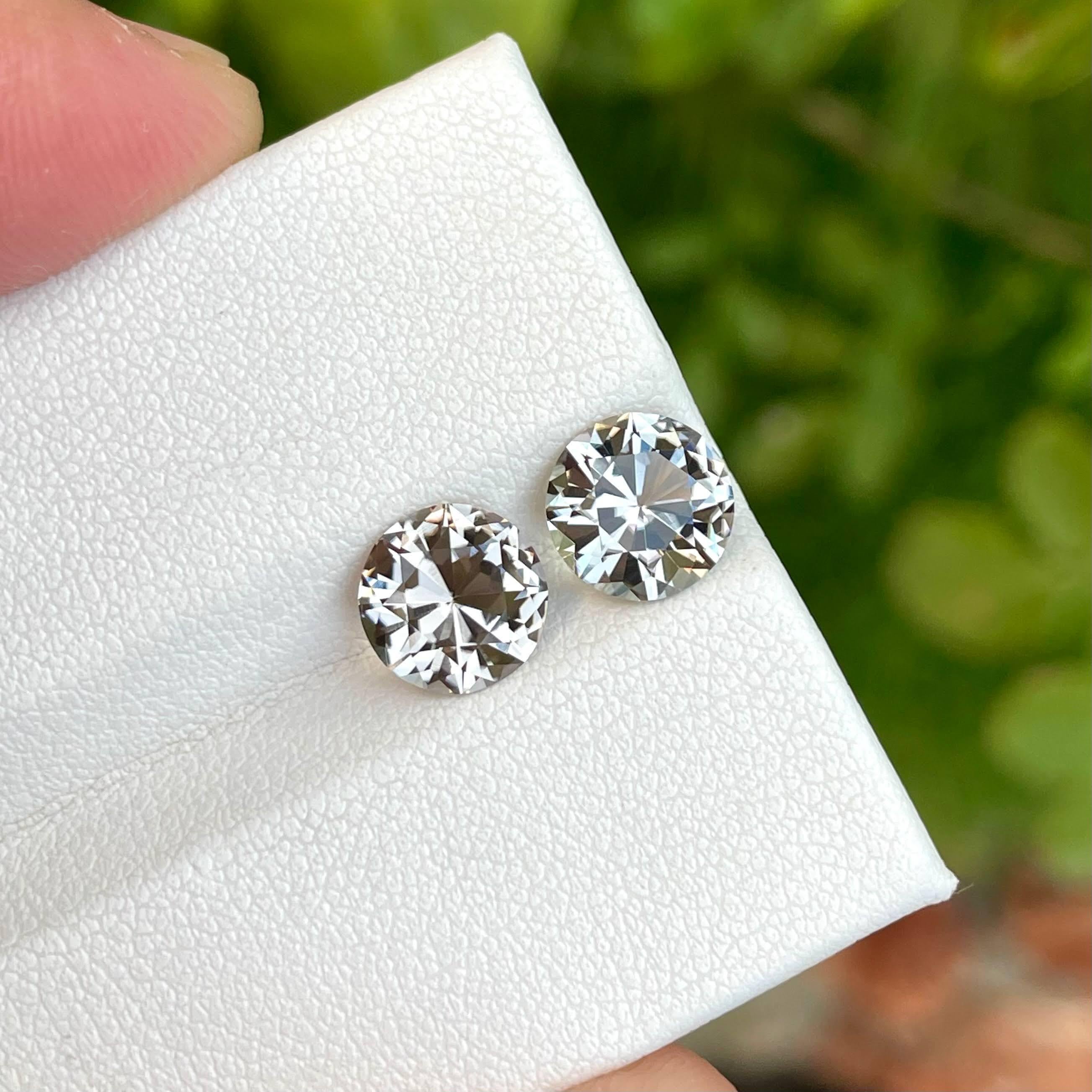 3.65 Carats Brownish Gray Loose Tourmaline Pair Round Cut African Gemstones In New Condition For Sale In Bangkok, TH
