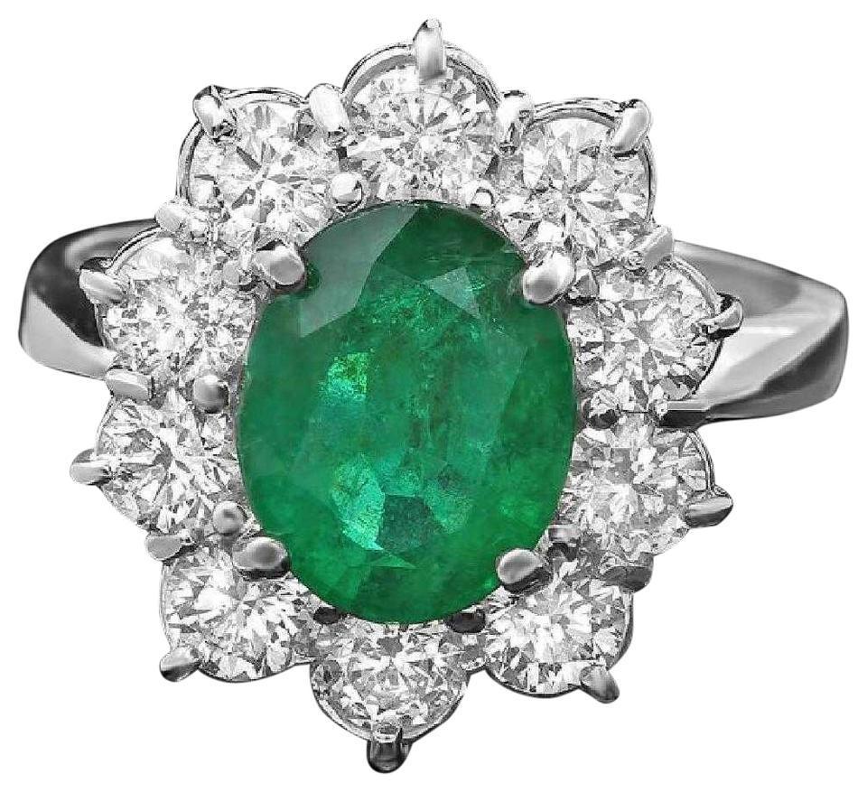 3.65 Carat Natural Emerald and Diamond 14 Karat Solid White Gold Ring In New Condition For Sale In Los Angeles, CA