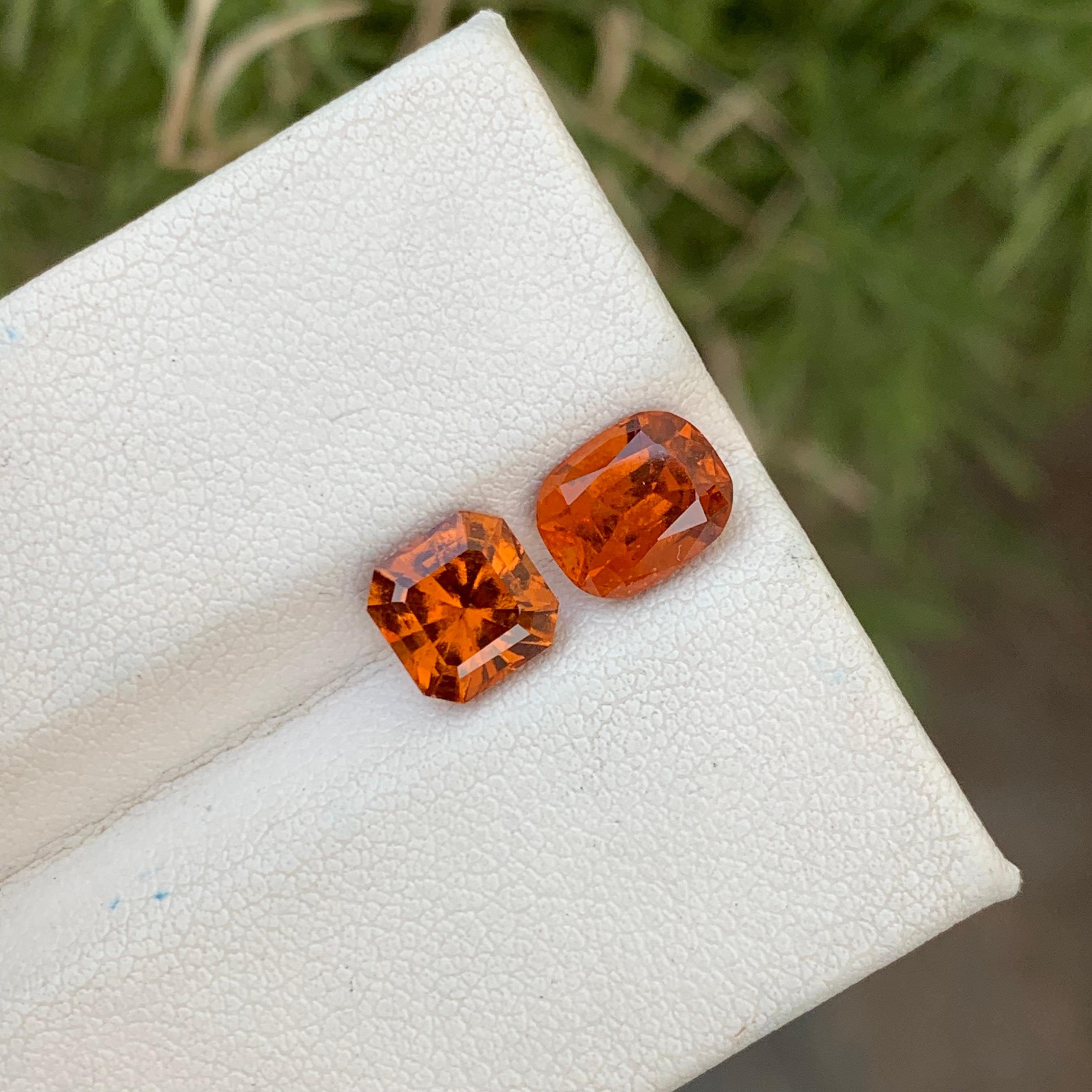 3.65 Carats Natural Loose Fanta Hessonite Garnet Pieces For Ring Jewelry For Sale 8