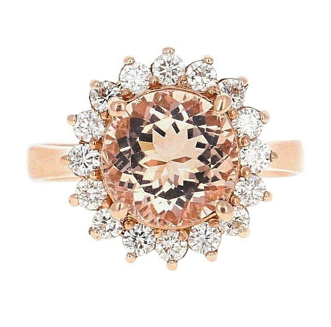 3.65 Carat Natural Morganite and Diamond 14 Karat Solid Rose Gold Ring In New Condition For Sale In Los Angeles, CA