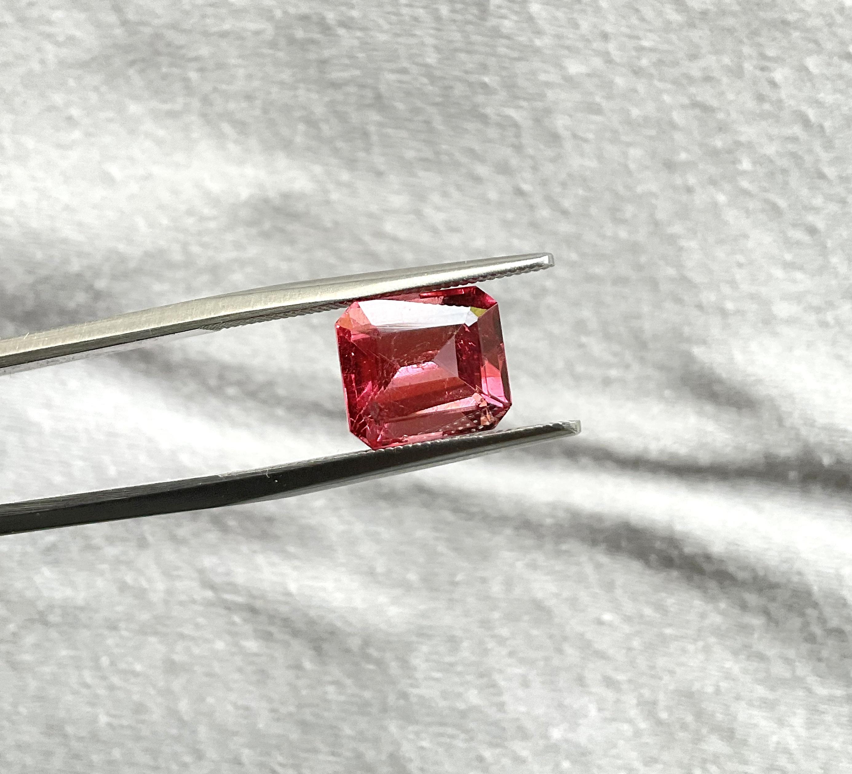 3,65 Karat Rosa Turmalin Facettierter achteckiger Stein im Achteckschliff, feiner Schmuck, natürliche Edelsteine für Damen oder Herren im Angebot