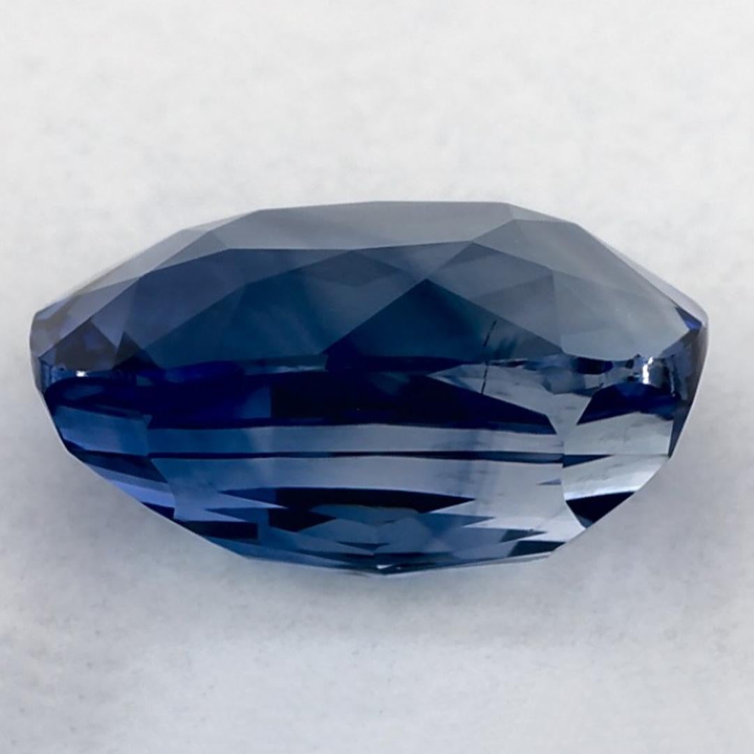 3.65 Karat blauer Saphir Cushion zertifiziert loser Edelstein im Zustand „Neu“ im Angebot in Fort Lee, NJ