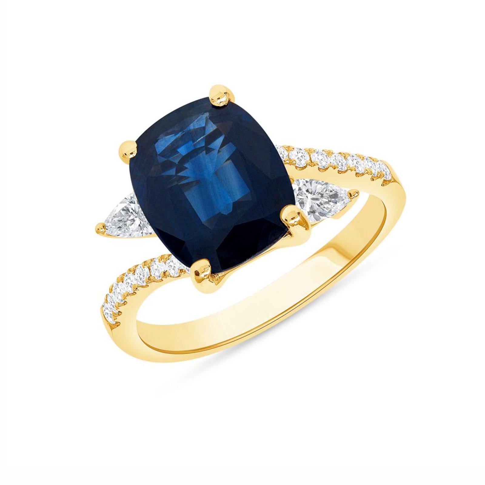 100% Authentic, 100% Customer Satisfaction

Height: 10.5 mm

Band Width: 2 mm

Size: 7 ( Contact Us for Sizing)

Metal:18K Yellow Gold

Hallmarks: 18K

Total Weight: 3.91 Grams

Stone Type: 3.65 CT Natural Thai Sapphire & 0.53 CT