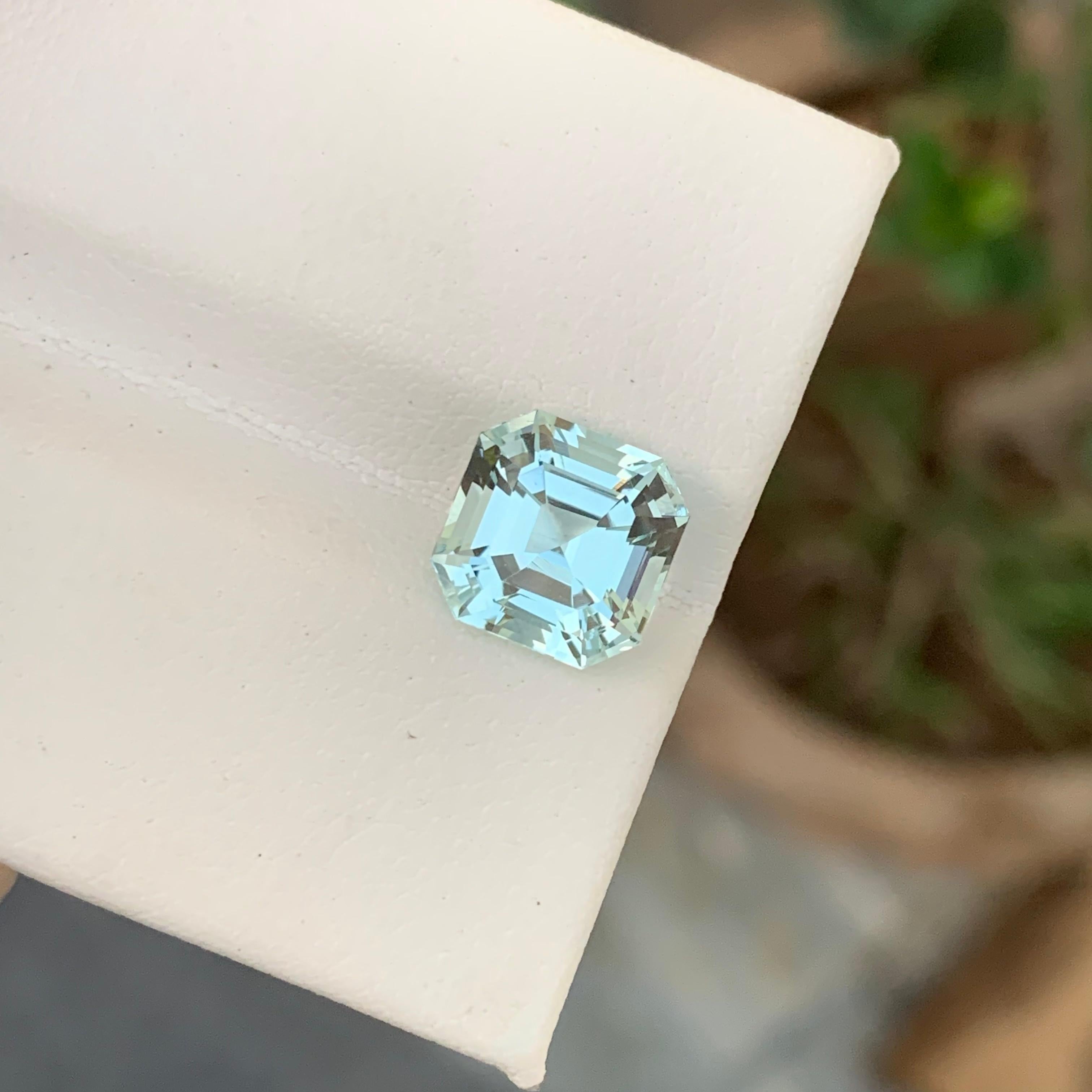 Arts and Crafts 3.65 Cts Natural Light Aquamarine Loose Gemstone Asscher Cut From Pakistan Mine For Sale