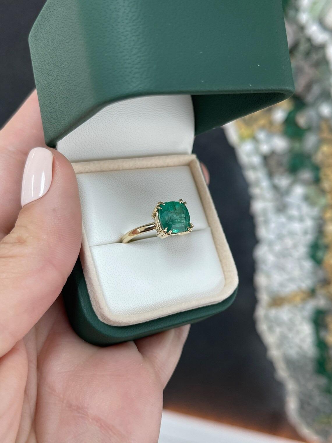 Modernist 3.65ct 14K Medium Green Solitaire Cushion Cut Emerald Double Claw Prong Ring For Sale