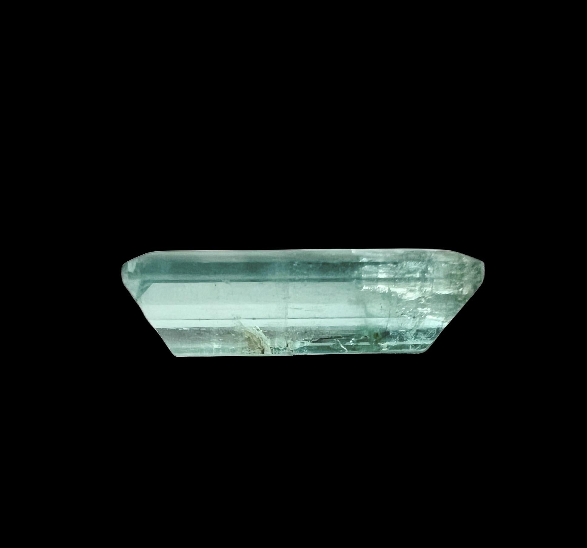 3.65ct NON-OILED Rectangular Natural EMERALD Gemstone For Sale 4