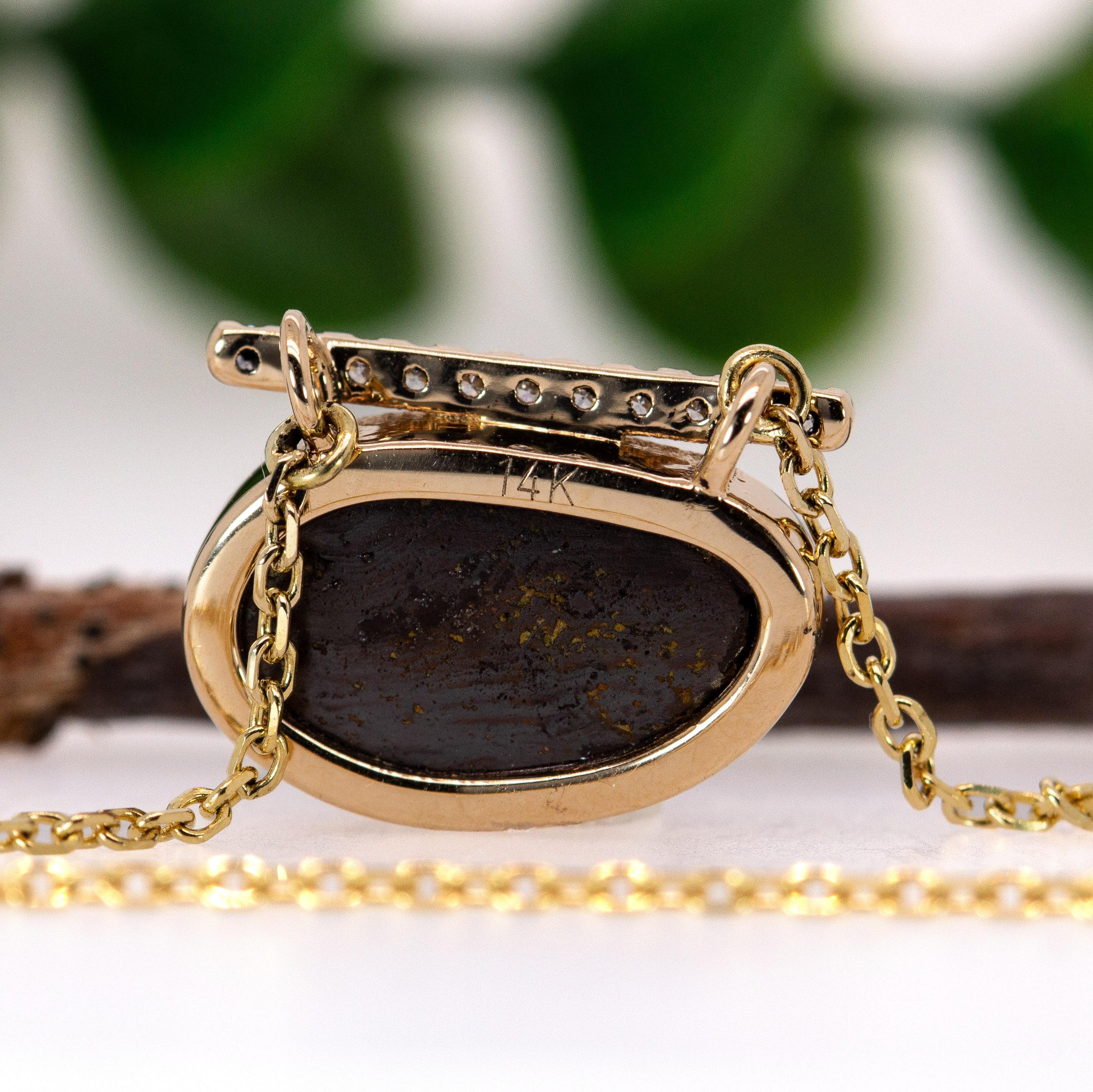Ciondolo Opale Boulder da 15x10 mm, 3,65 carati, con accenti di diamanti naturali in oro 14K in vendita 1