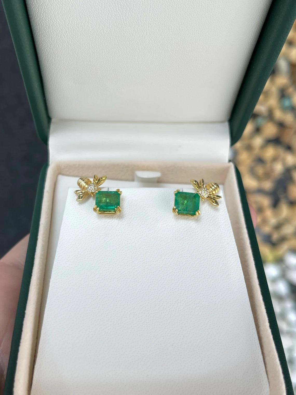 3.65tcw 14K Vivid Green Asscher Cut Emerald Stud Bee Ear Climber Stud Earrings In New Condition For Sale In Jupiter, FL