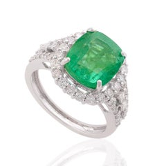 3.66 Carat Emerald Cocktail Ring 0.80 Carat SI/H Diamond 10 Karat White Gold