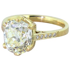 3.66 Carat Fancy Light Yellow Diamond 18 Karat Gold Engagement Ring