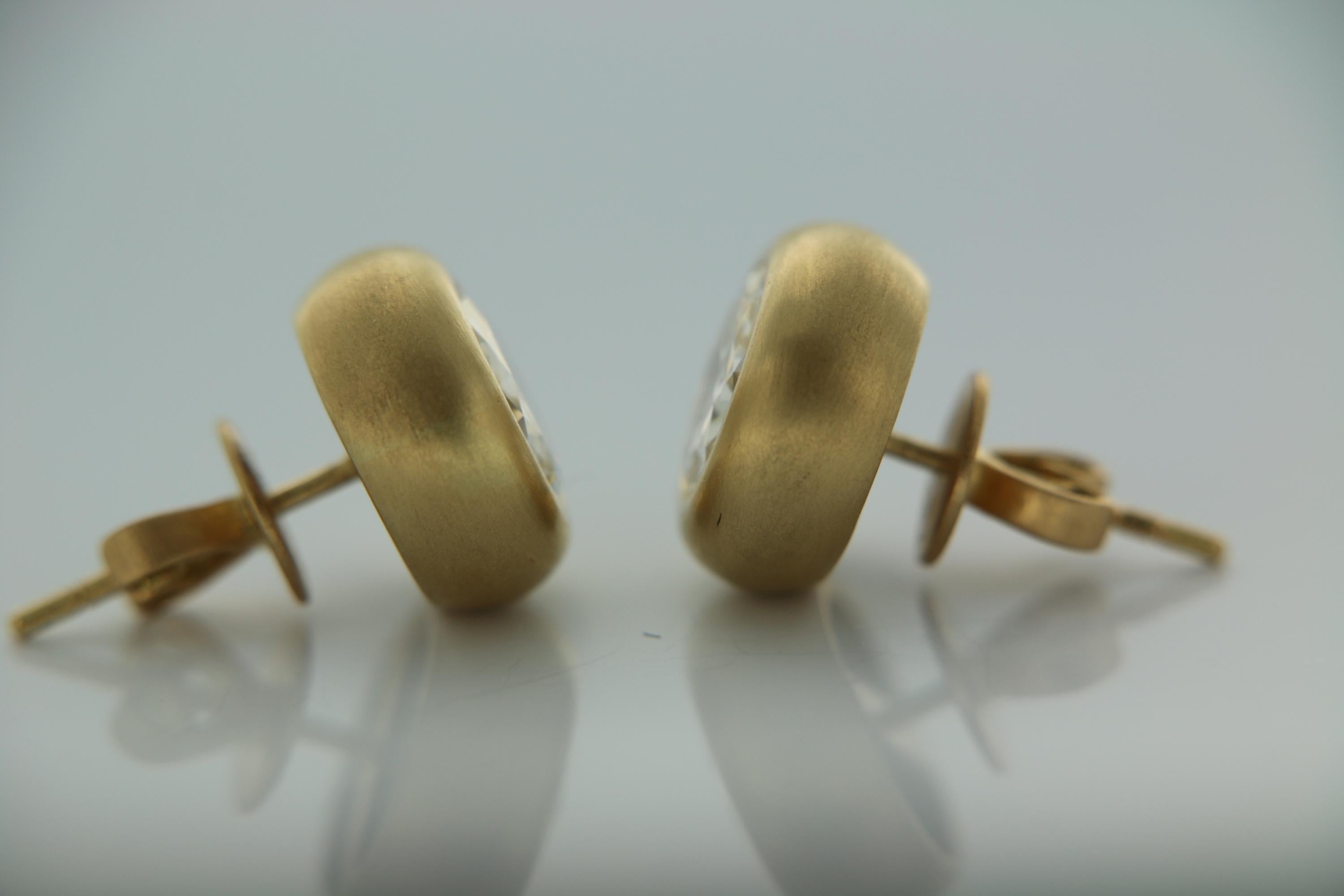 Women's 3.66 Carat Natural Diamond Solitaire Studs Earrings in 18 Karat Yellow Gold