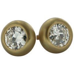 Clous d'oreilles solitaires en or jaune 18 carats avec diamants naturels de 3,66 carats