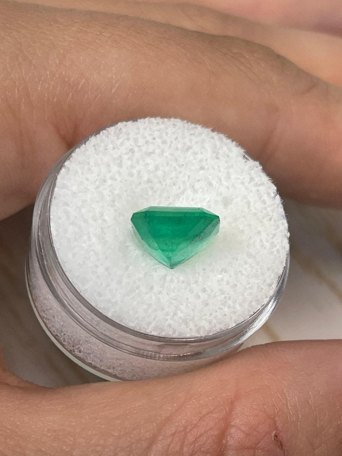 3.66ct Freckled Muzo Green Colombian Emerald Asscher Cut Genuine May Birthstone For Sale 2
