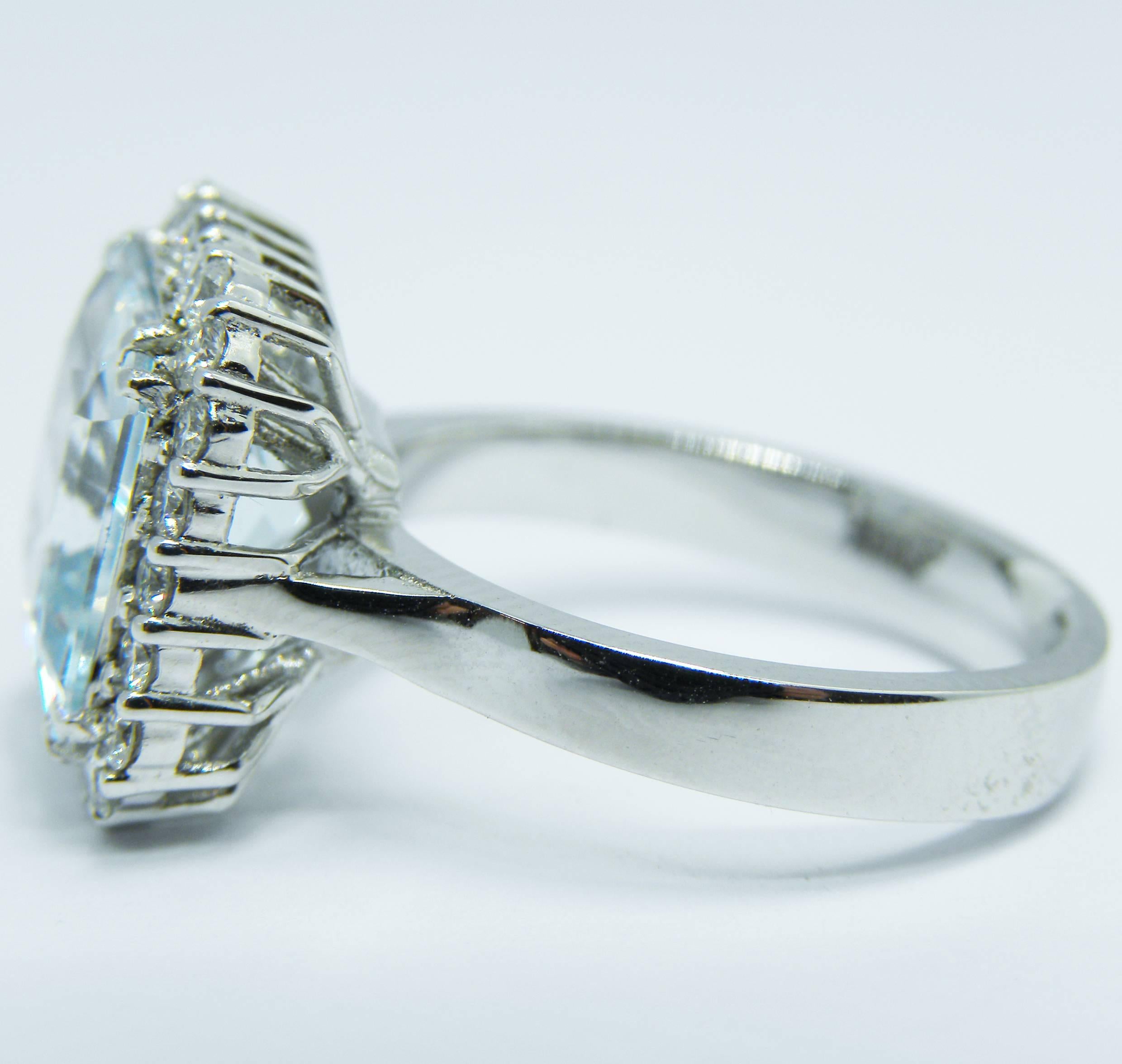 Princess Cut Berca 3.67Kt Natural Brazilian Aquamarine White Diamond White Gold Setting Ring