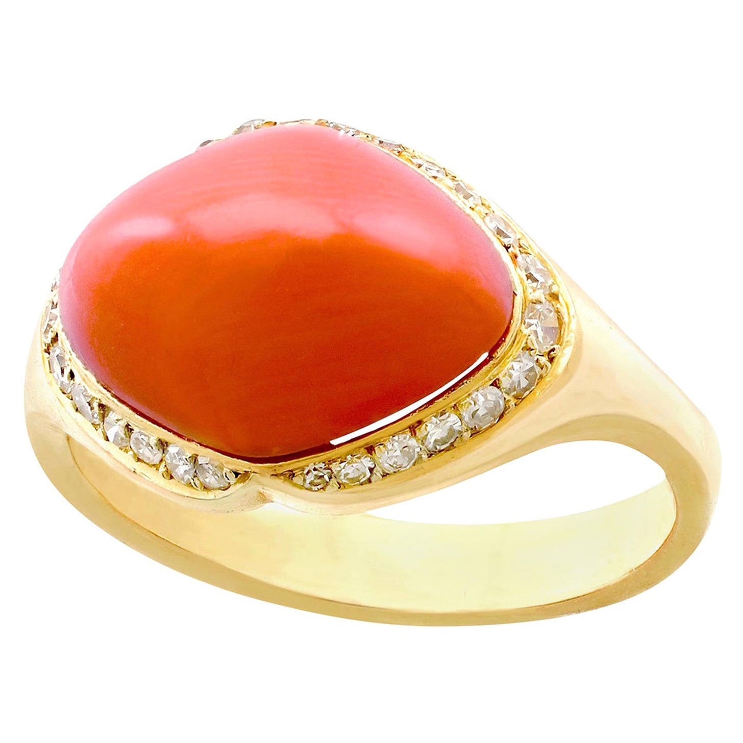 Gelbgold-Kleiderring mit 3,67 Karat rosa Koralle und Diamant