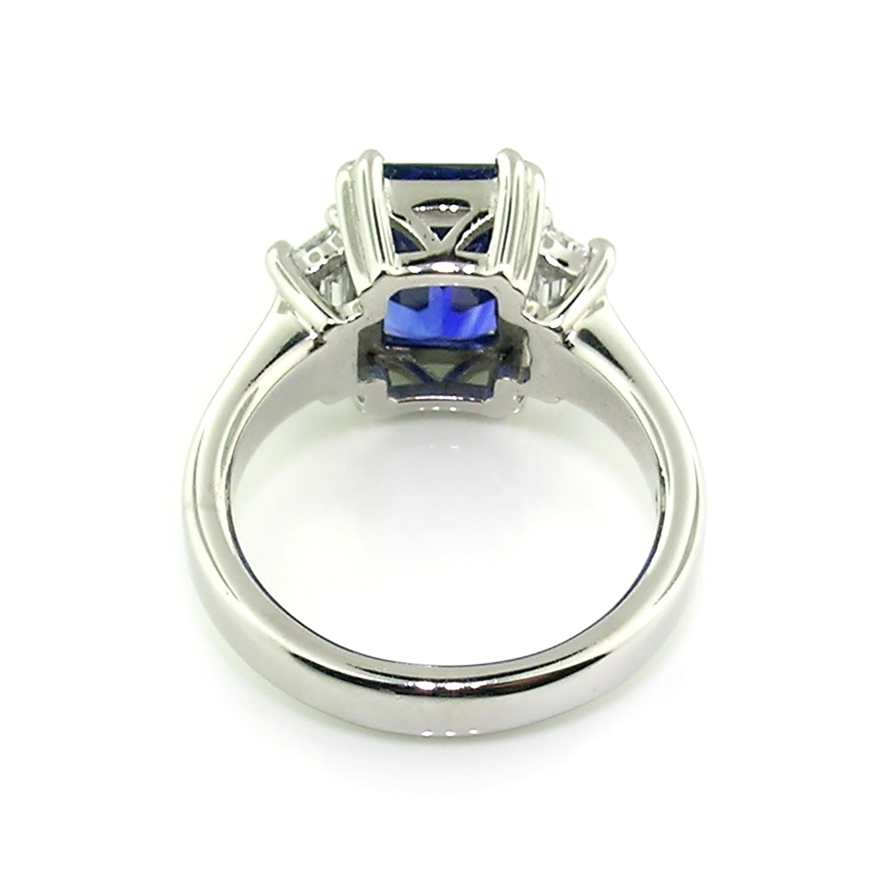 Cynthia Scott 3.67ct Ceylon Sapphire and Diamond Platinum Ring GRS Certificate For Sale 3