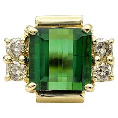 Anillo de turmalina talla cuadrada de 3,67 quilates con diamantes en oro amarillo de 14 quilates