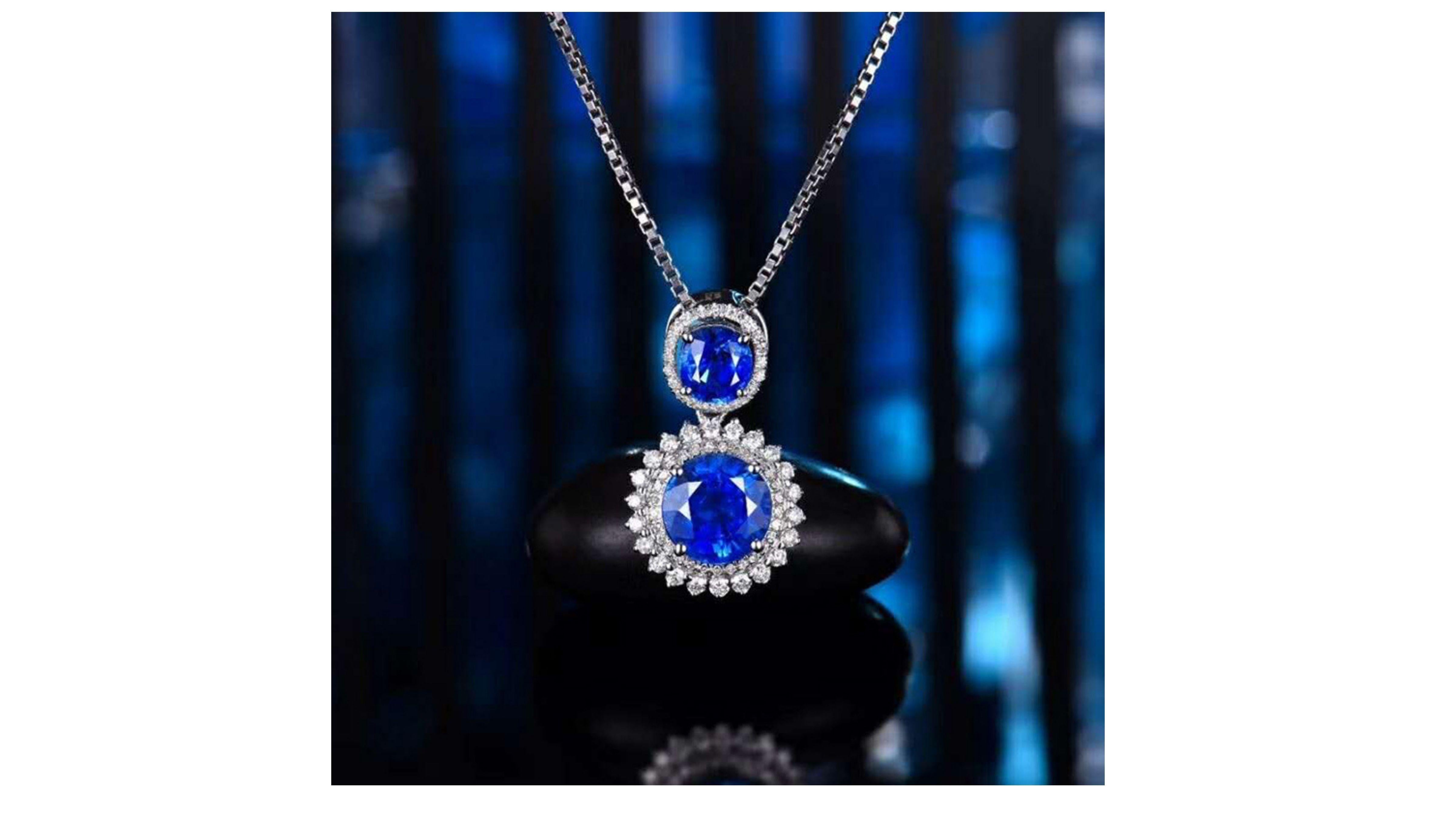

This 3.67 Carat Sri Lanka  Blue Sapphire Diamond Necklace 18k White Gold really does stand out with 85 diamonds  inc larger ones and smaller diamonds around the main stone

 Ceylon Sapphires. ... The blue sapphires from Sri Lanka, now referred to