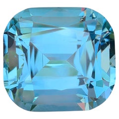 36.75 Carat Natural Loose Sky Blue Topaz For Pendant African Gemstone