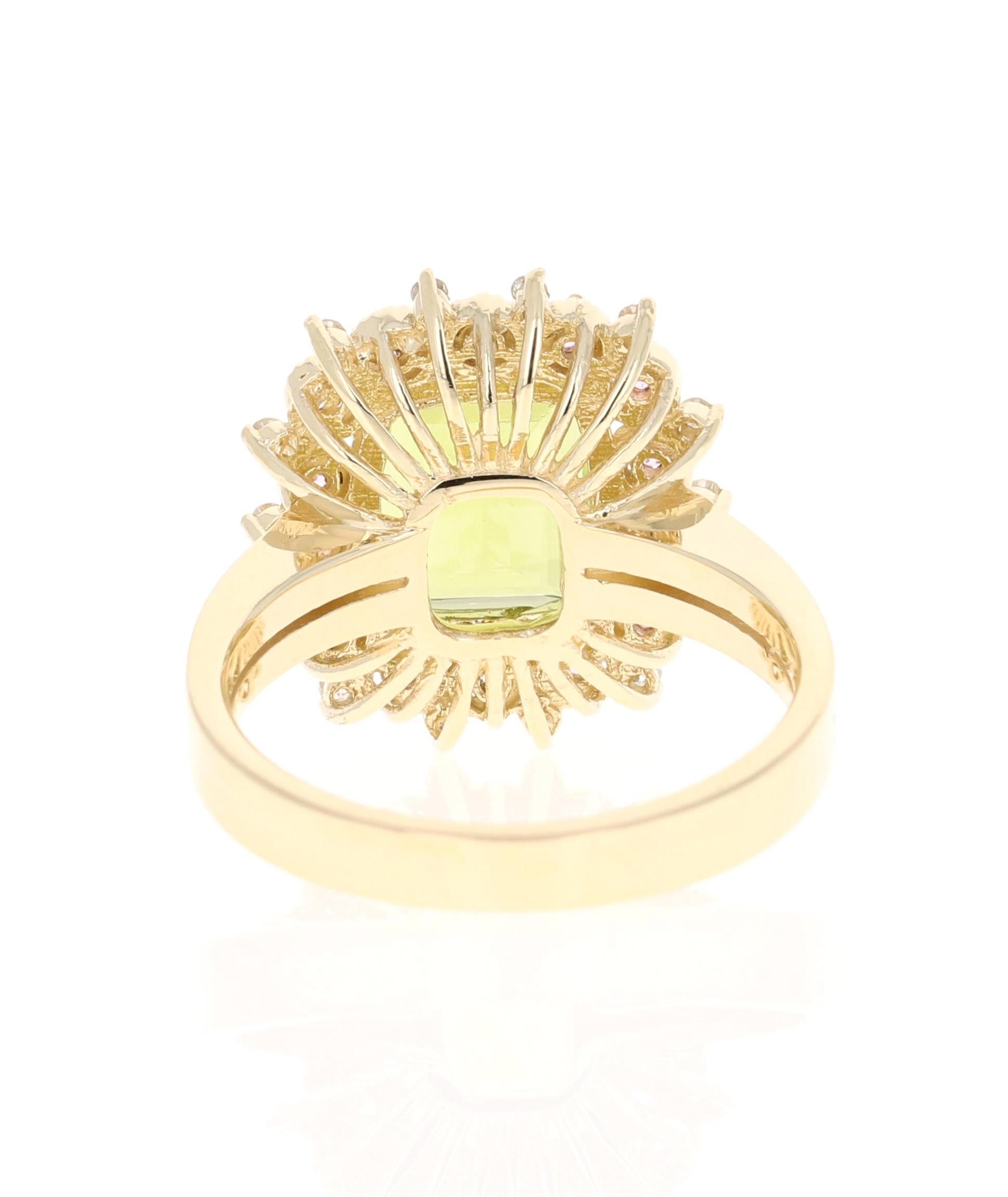 3.68 Carat Peridot Sapphire Diamond 14 Karat Yellow Gold Ring In New Condition For Sale In Los Angeles, CA