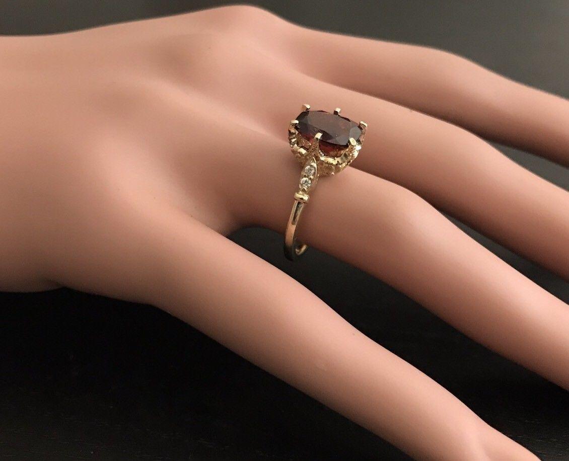 Women's 3.68 Carat Natural Garnet and Diamond 14 Karat Solid Yellow Gold Ring