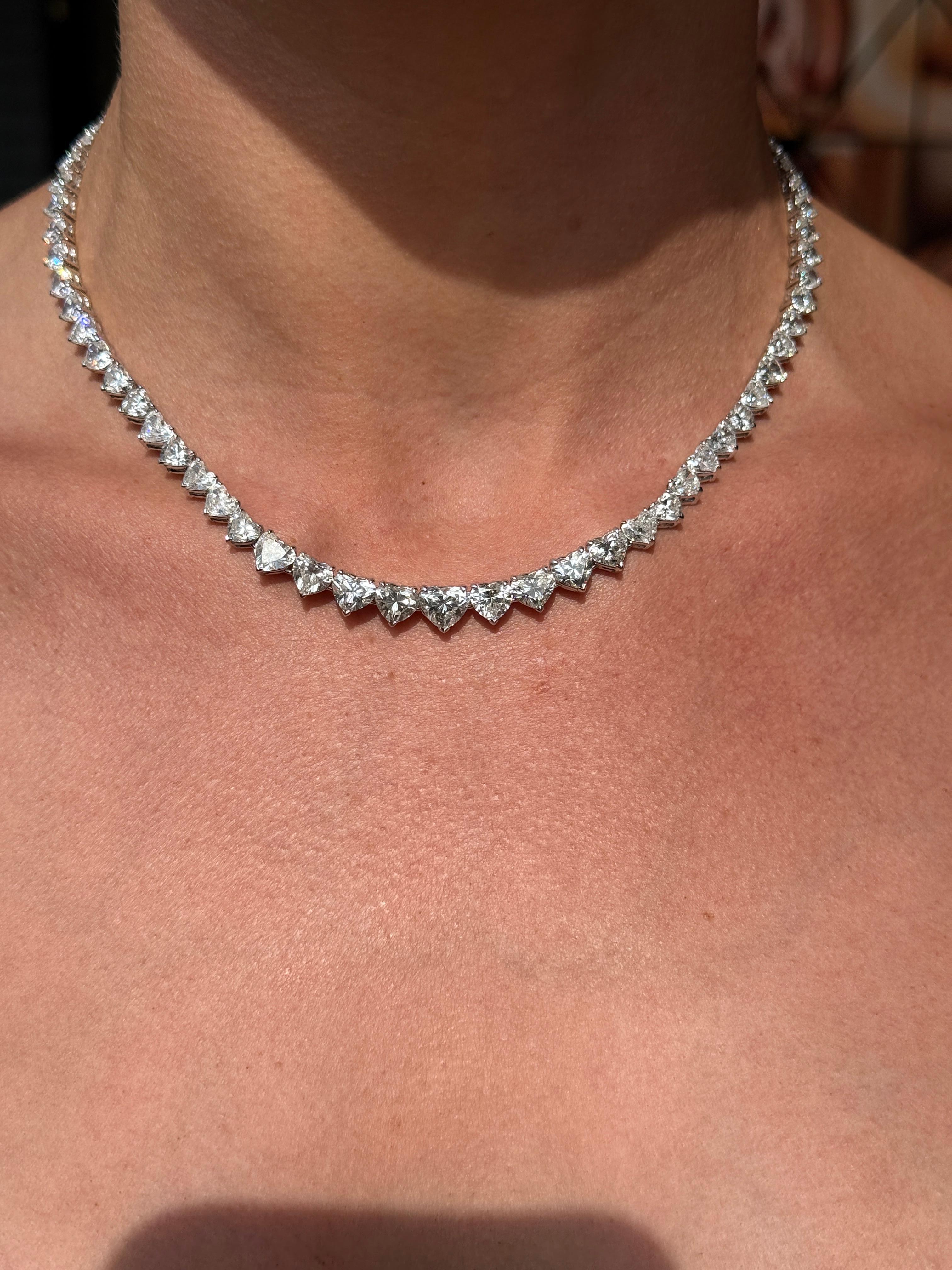36.80ct Graduating Heart Diamond Tennis Necklace For Sale 1