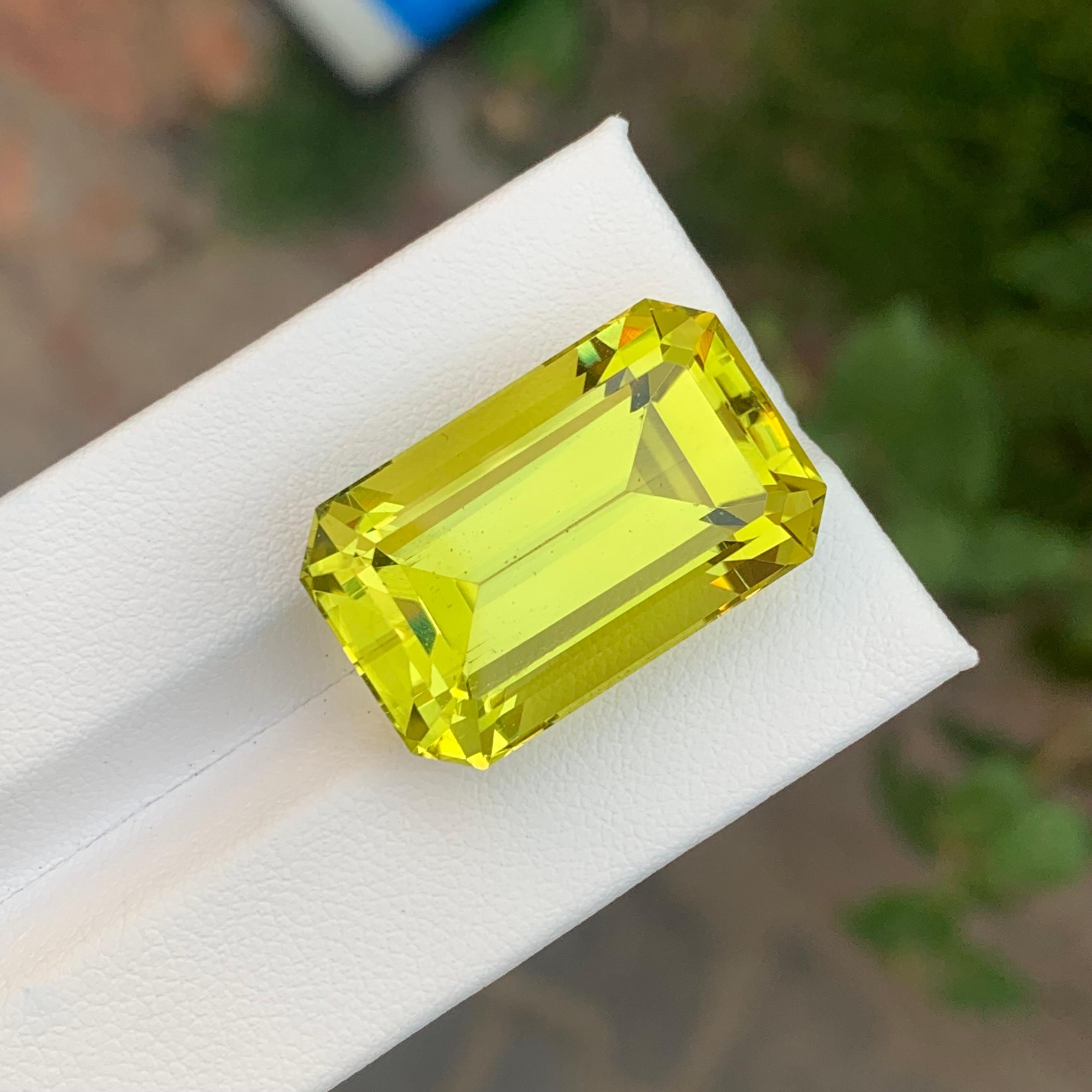36.85 Carat Natural Loose Green Gold Lemon Quartz Emerald Shape Gemstone For Sale 4