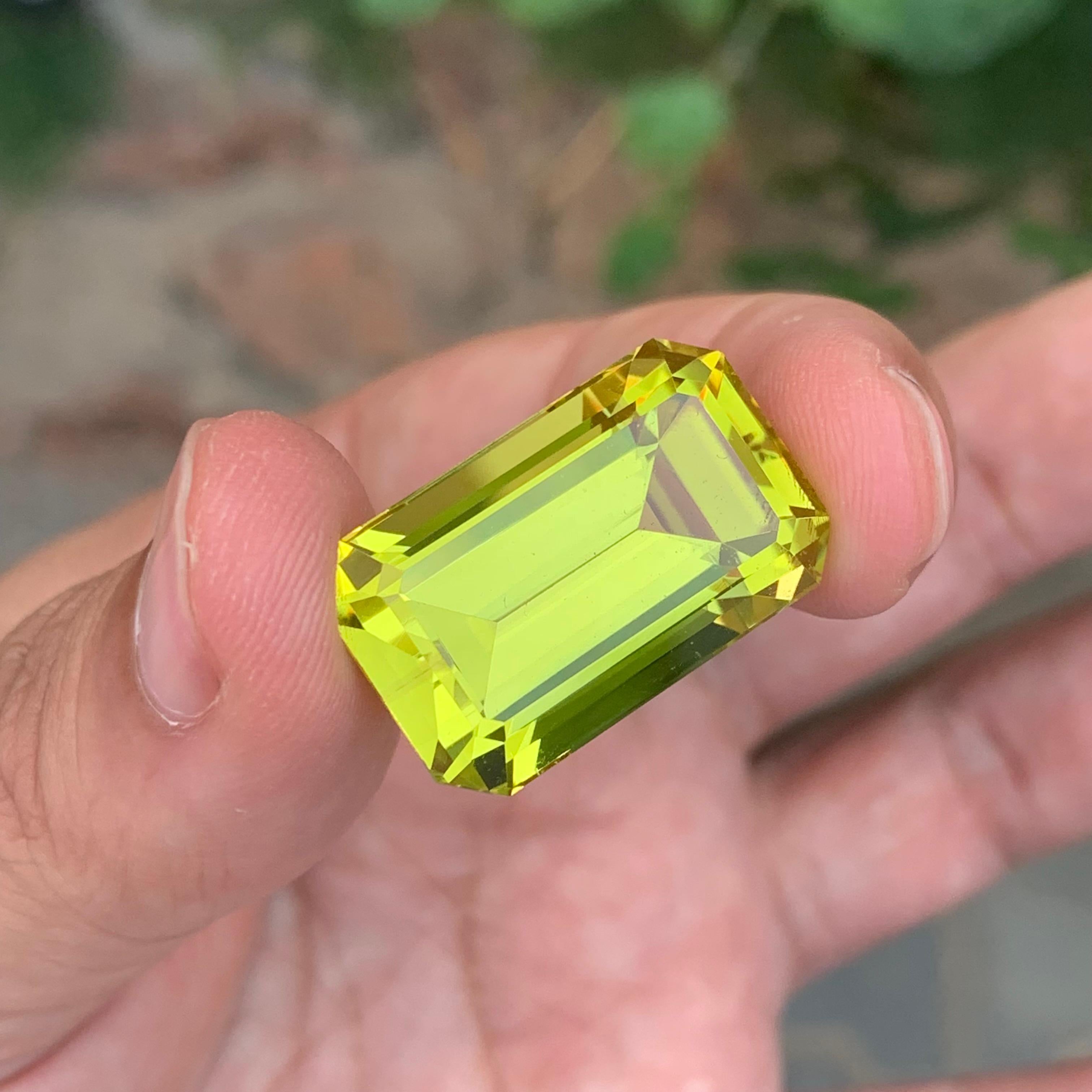 36.85 Carat Natural Loose Green Gold Lemon Quartz Emerald Shape Gemstone For Sale 6