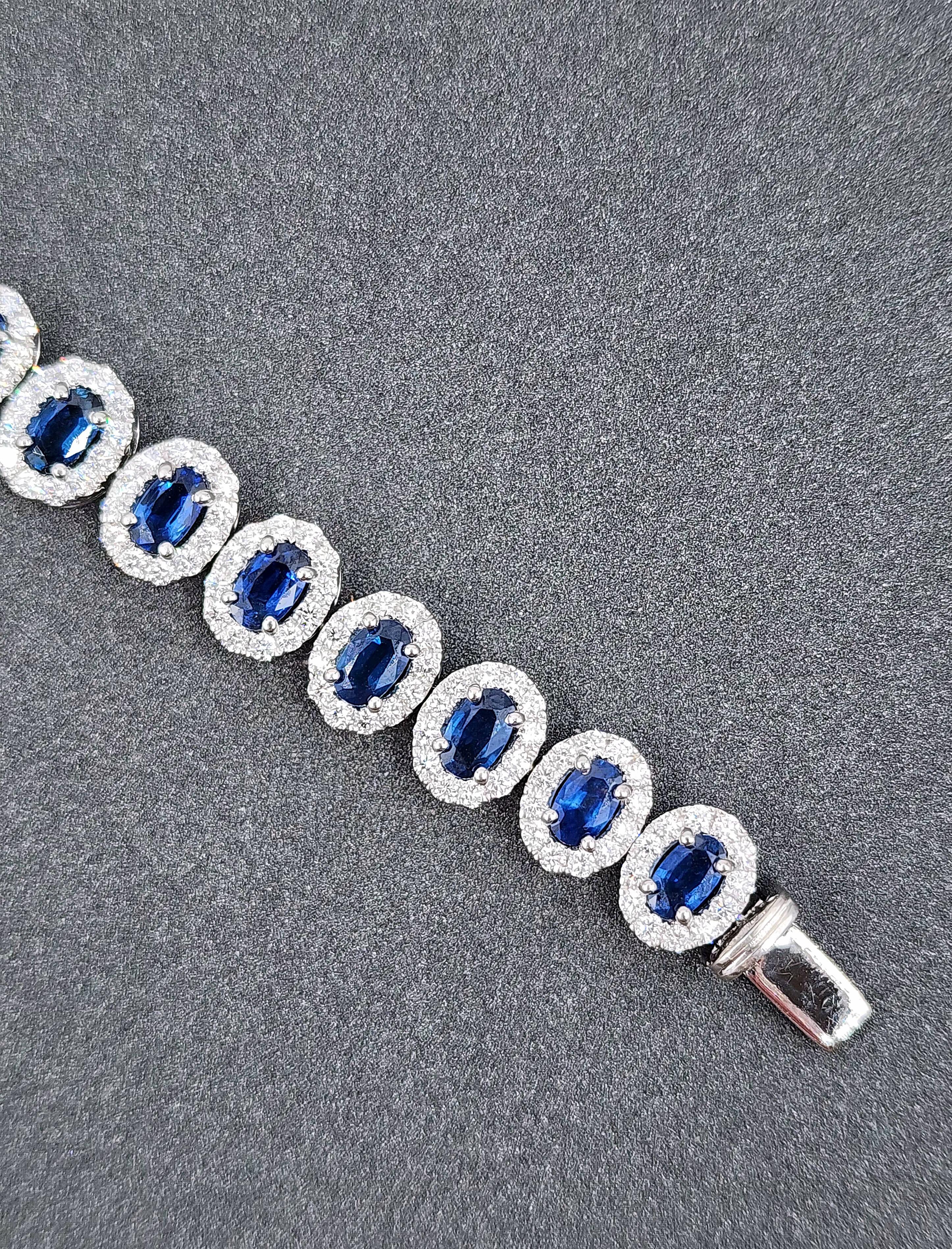 36.88 ct Natural Sapphire & Diamond Necklace For Sale 1