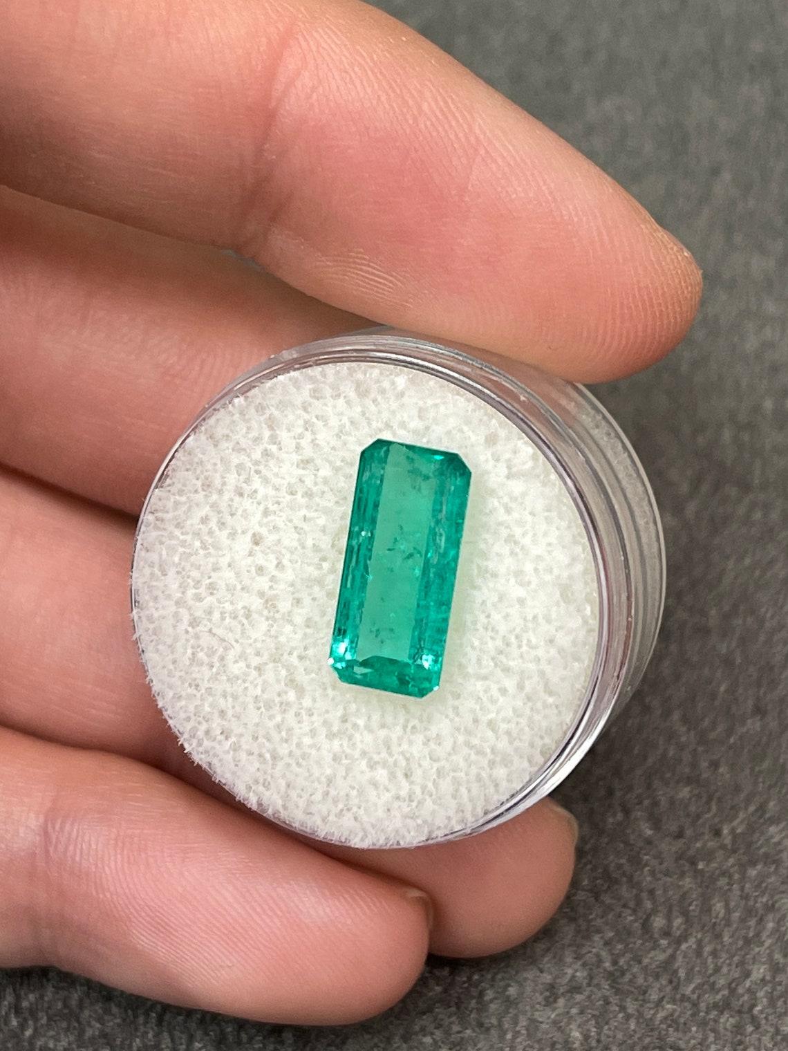 3.68ct Bluish Green Elongated Emerald Cut Muzo Colombian Emerald Genuine May In New Condition For Sale In Jupiter, FL