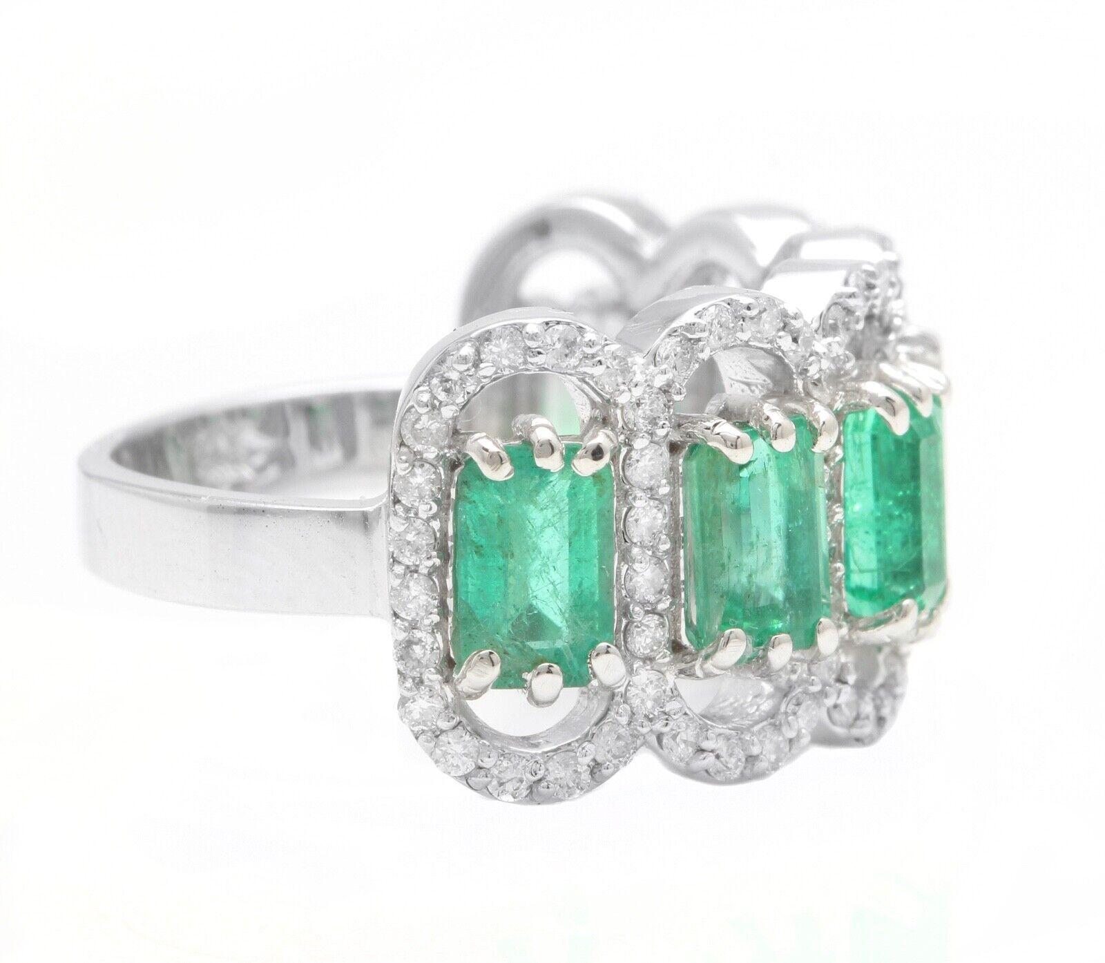 Mixed Cut 3.68ct Natural Emerald & Diamond 14K Solid White Gold Ring For Sale