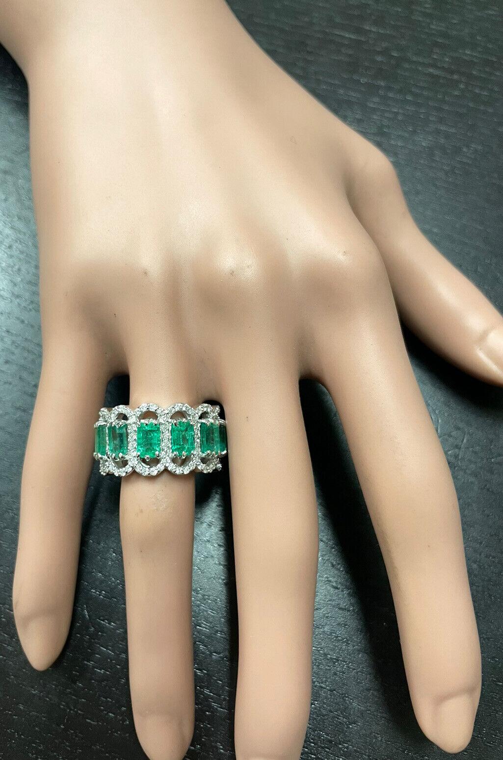 3.68ct Natural Emerald & Diamond 14K Solid White Gold Ring For Sale 3
