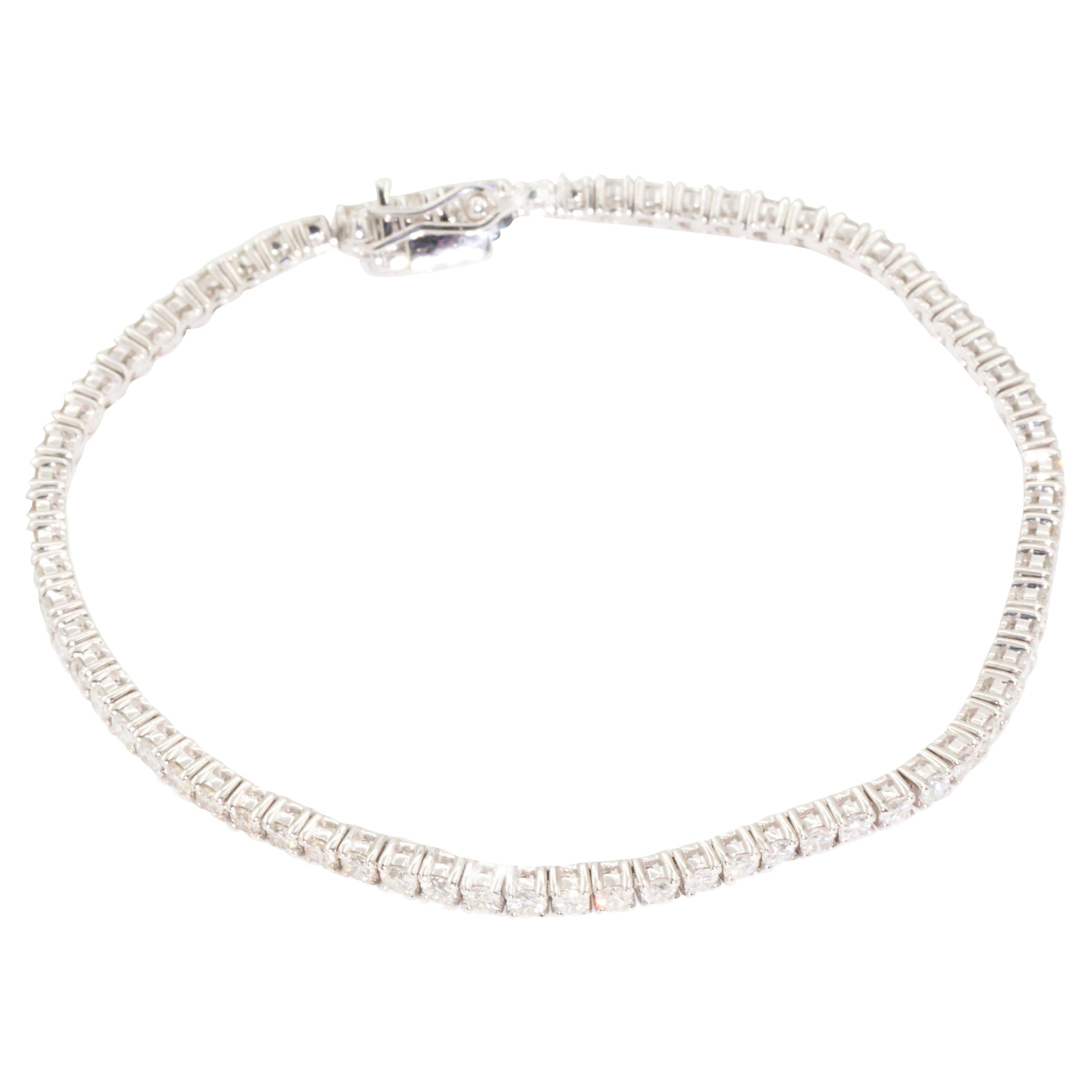 17.78 Carat Round Brilliant Diamond Tennis Bracelet For Sale at 1stDibs
