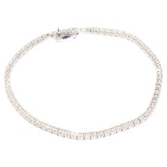 Bracelet tennis en or blanc 18 carats avec diamants taille brillant rond de 3,69 carats