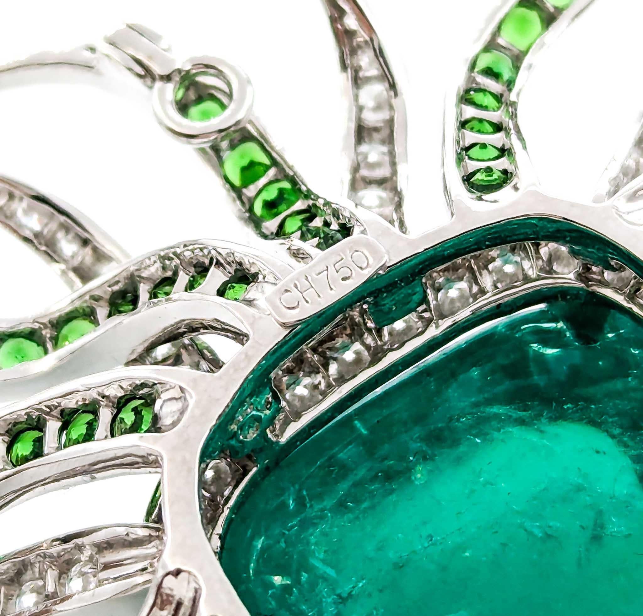 36.97ct Colombian Emerald & Diamond Pendant/Brooch in 18kt White Gold For Sale 6