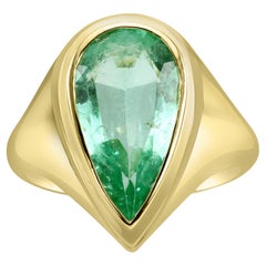 Muzo Colombian Emerald Pear Shape Bezel Set Yellow Gold Engagement Bridal Ring 