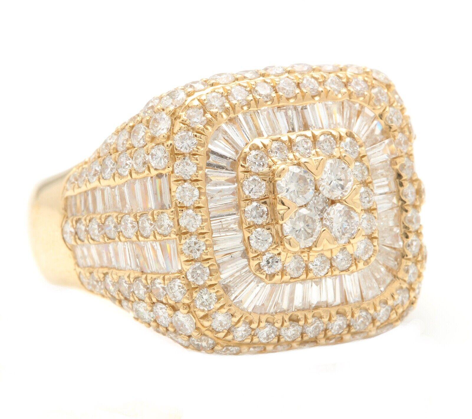 3.69Ct Natural Diamond 14K Solid Yellow Gold Men's Ring

Amazing looking piece!

Suggested Replacement Value Approx. 9,000.00

Total Natural Round & Baguette Cut Diamonds Weight: Approx. 3.69 Carats (color H / Clarity SI1-SI2)

Width of the ring: