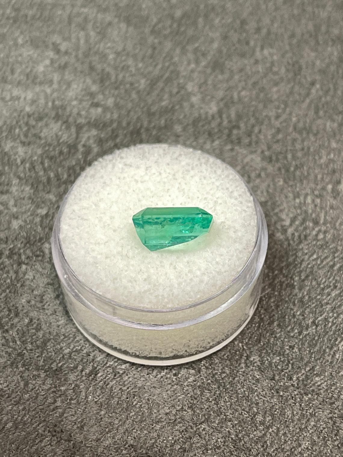 3.69ct Seafoam Green Emerald Cut Muzo Colombian Gem Genuine May Birthstone For Sale 4