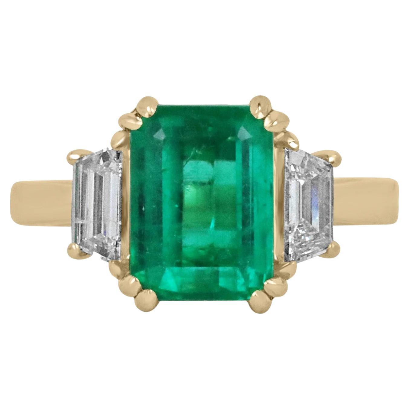 3.69tcw AAA Grade Emerald & Trapezoid Three Stone Ring Yellow Gold 18K en vente
