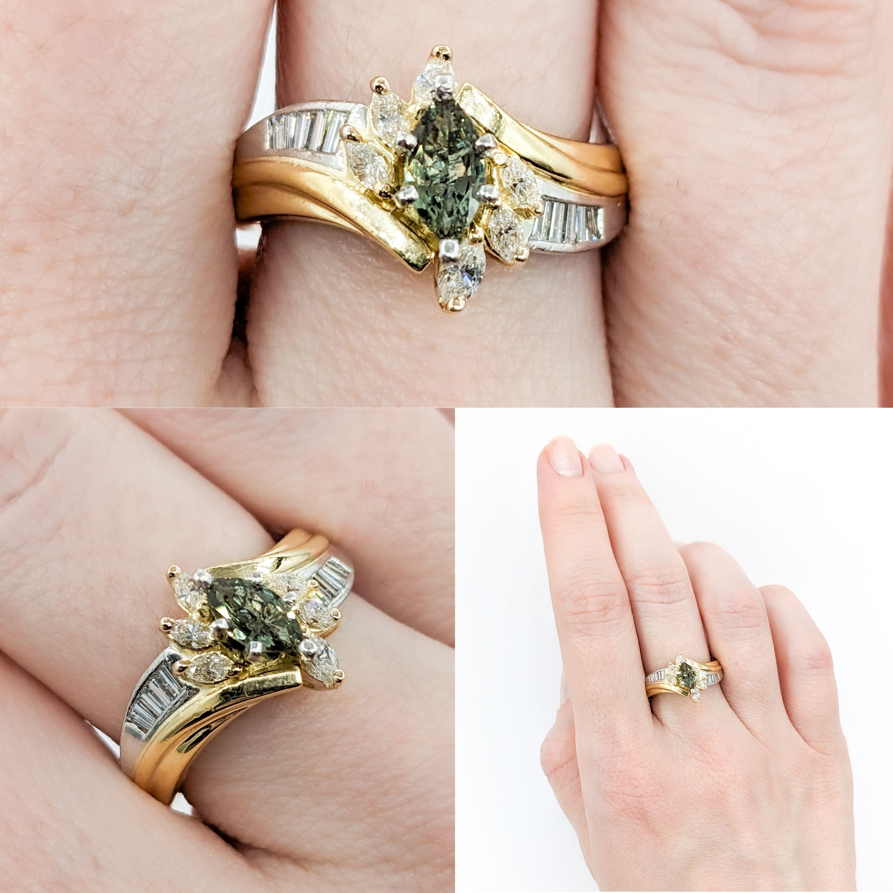 .36c Natürlicher Farbwechsel Alexandrit & Diamant-Ring aus Gelbgold und Platin (Marquiseschliff) im Angebot