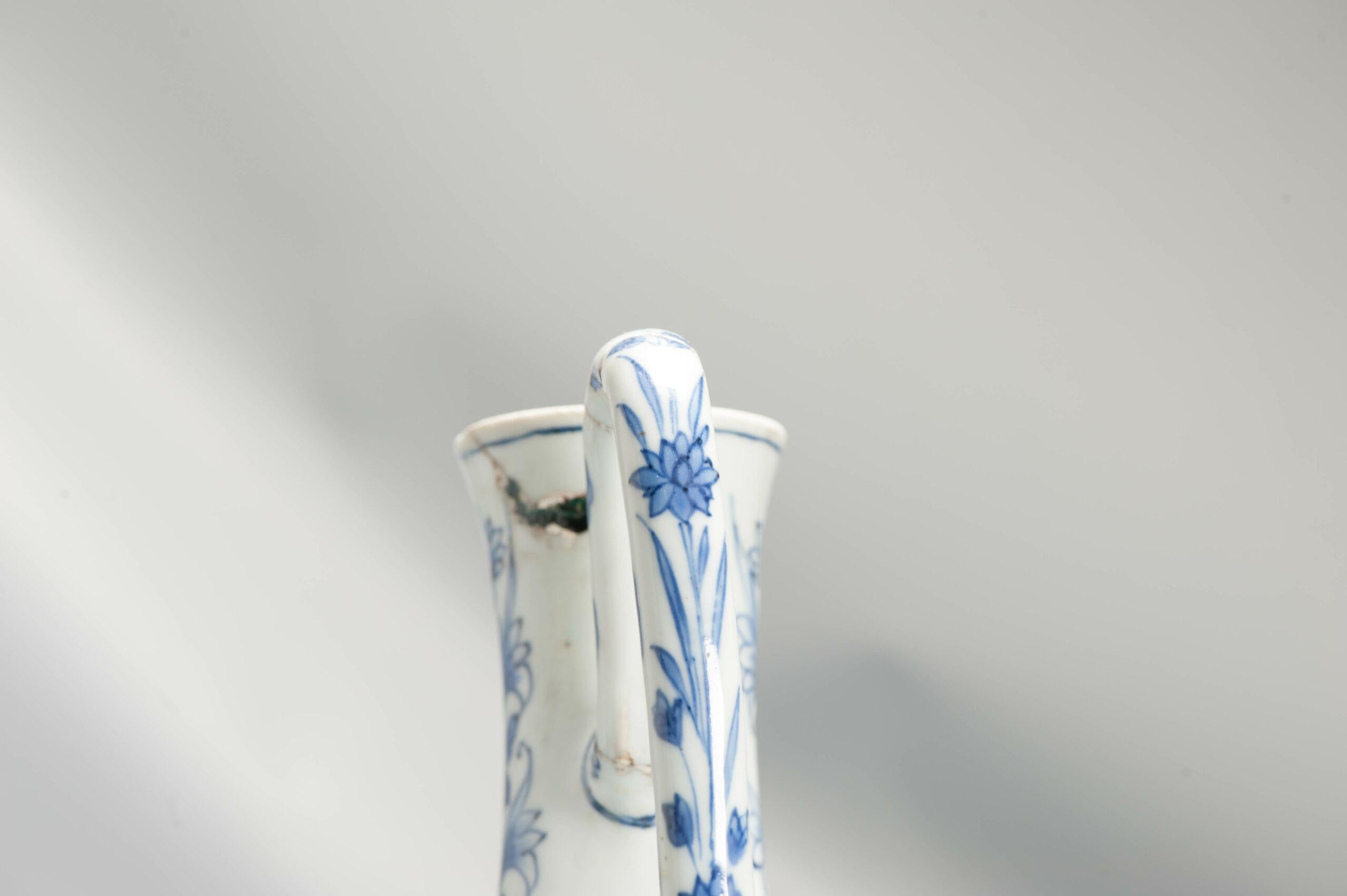36CM Antique Chinese 17C Chongzhen Period Chinese Porcelain Ewer Figural 1