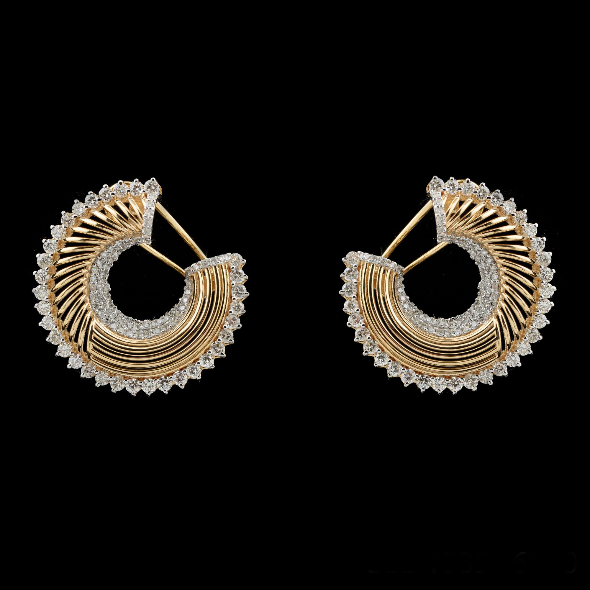 Taglio rotondo Orecchini a cerchio con diamanti naturali da 3,6 carati SI/H Regalo per la moglie Gioielli in oro giallo 14k in vendita