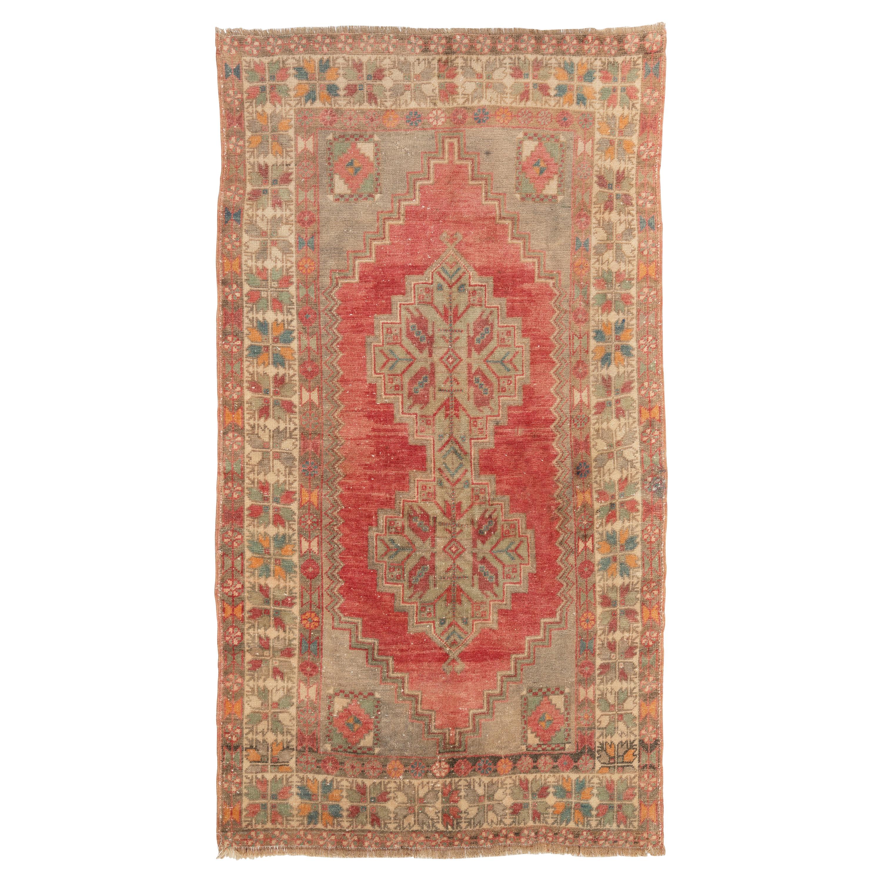 3.5x6 Ft Vintage Handmade Rug with Soft Wool Pile in Warm Red, Orange and Gray For Sale
