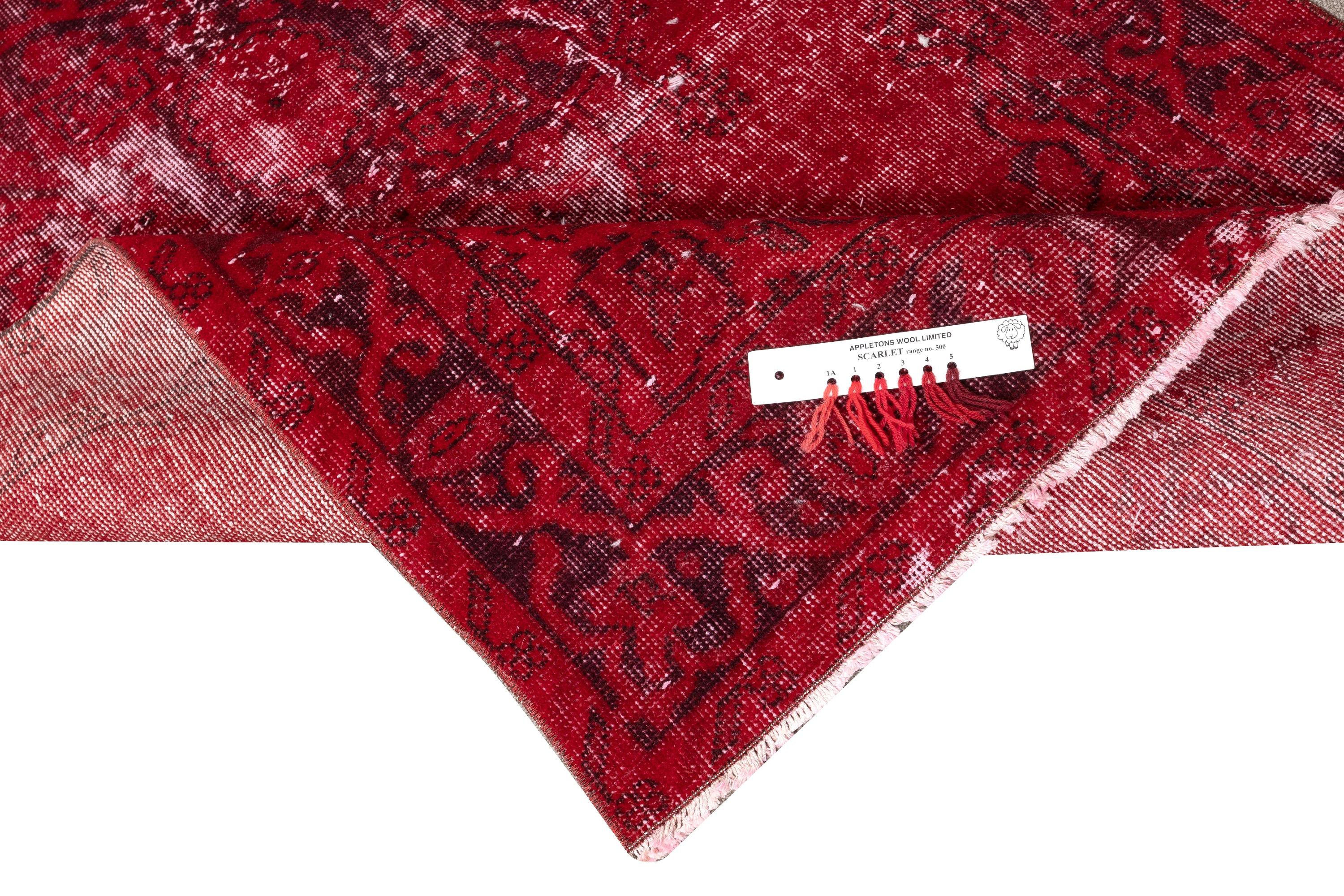 3.6x6.5 Ft Vintage Handmade Rug. Roter Shabby Chic-Teppich für modernes Zuhause und Büro (Moderne) im Angebot