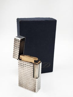 37 / 5.000 S.T. Dupont lighter from the 1970s