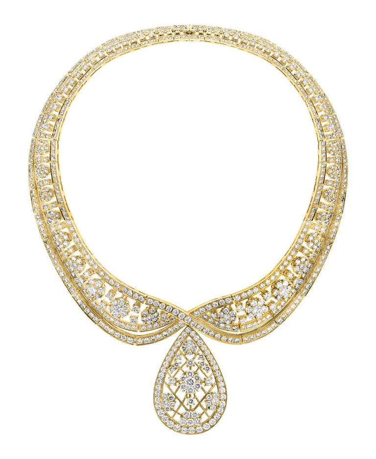 37 Carat Diamond Necklace and Earrings 185 Grams 18 Karat Gold Bridal ...