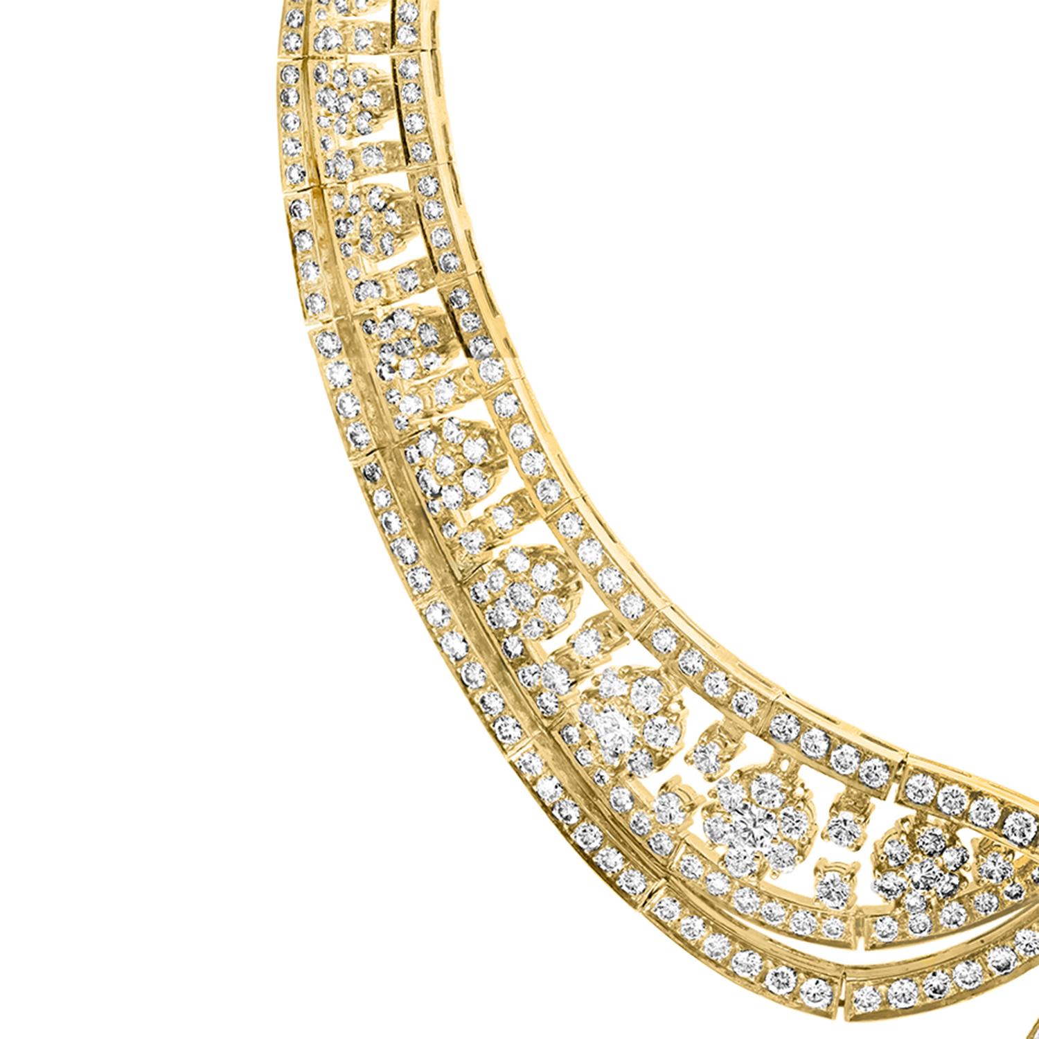 Women's or Men's 37 Carat Diamond Necklace and Earrings 185 Grams 18 Karat Gold Bridal Suite