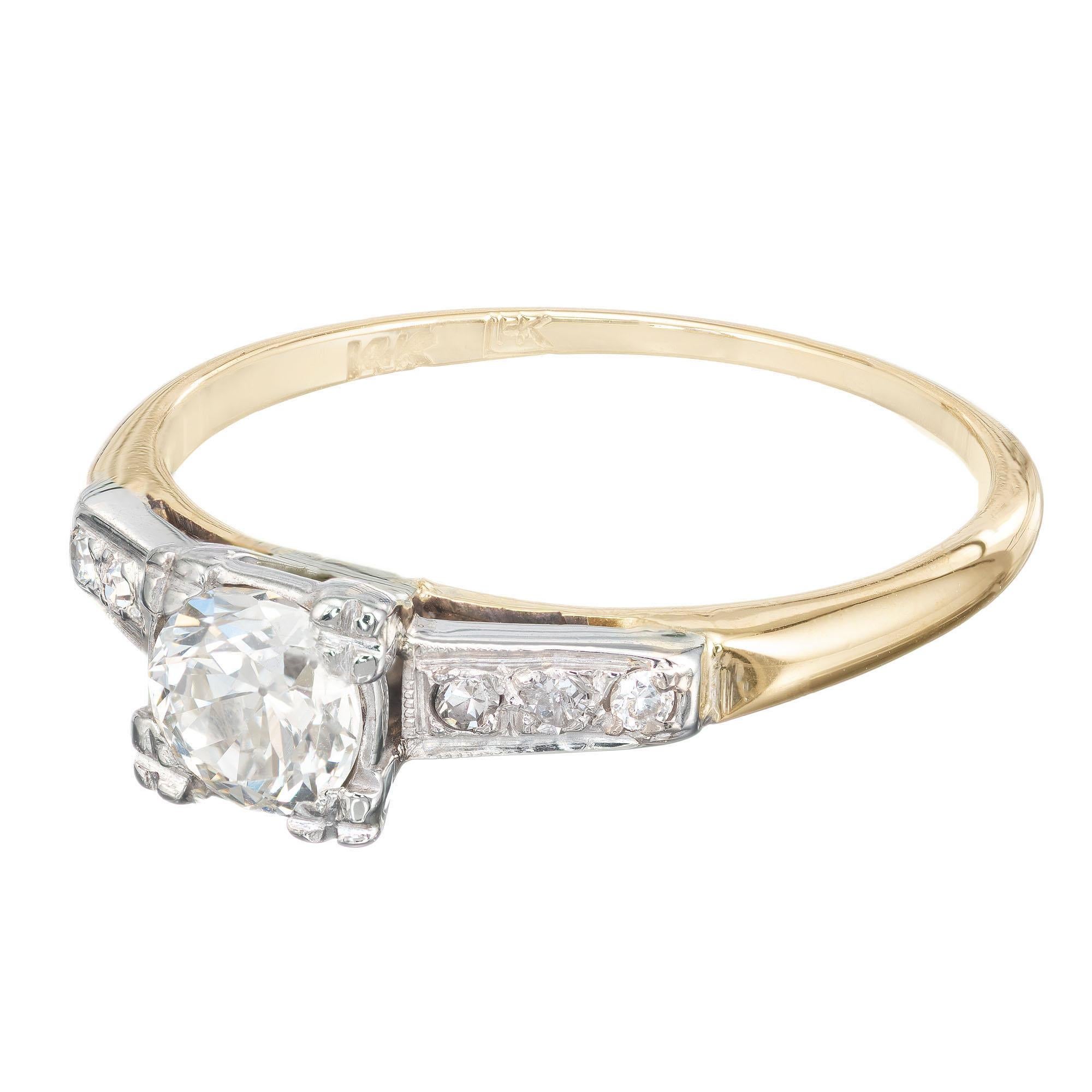 EGL-zertifizierter runder alter europäischer Diamant in der Mitte mit 6 Diamanten im Einzelschliff in einer Fassung aus 14 Karat Gelbgold und einer Krone aus Weißgold. Um 1930.

1 EGL Zertifikat #US64729901D, Idealschliff, alter europäischer