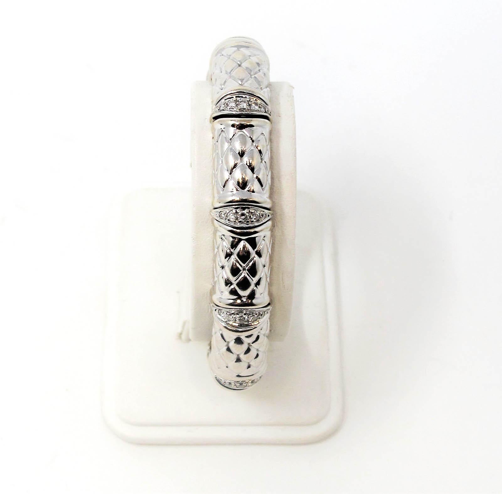 Pulsera brazalete flexible estilo bambú con diamantes pavé de .37 quilates Oro blanco de 18 quilates en venta 4