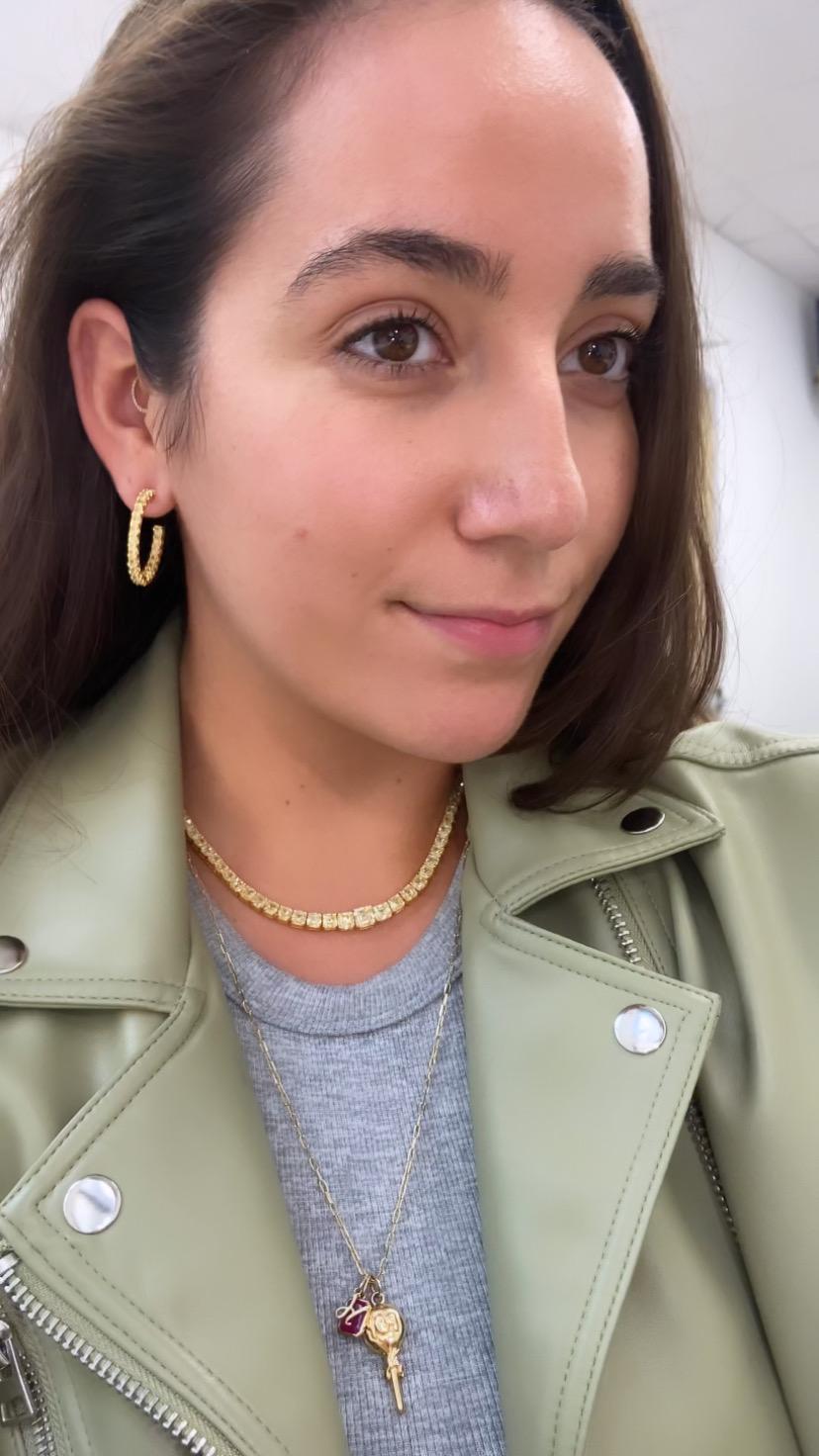 37 Carat Yellow Asscher Cut Diamond Necklace In New Condition In New York, NY
